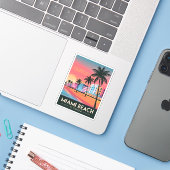 ヴィンテージトラベルマイアミビーチフロリダサンセットシーサイド シール (ノートパソコンとiPhone)