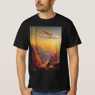 ヴィンテージトラベル 香港のジャンク船上空を飛行する旅客機 Tシャツ