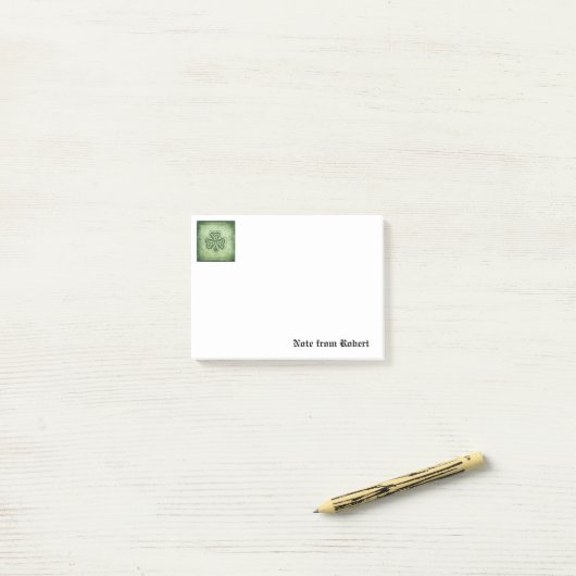 ヴィンテージトレンディーグランジアイリッシュシャームロック ポストイット (デスク上)