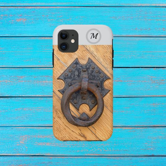 ヴィンテージドアノッカー写真とモノグラム Case-Mate iPhoneケース