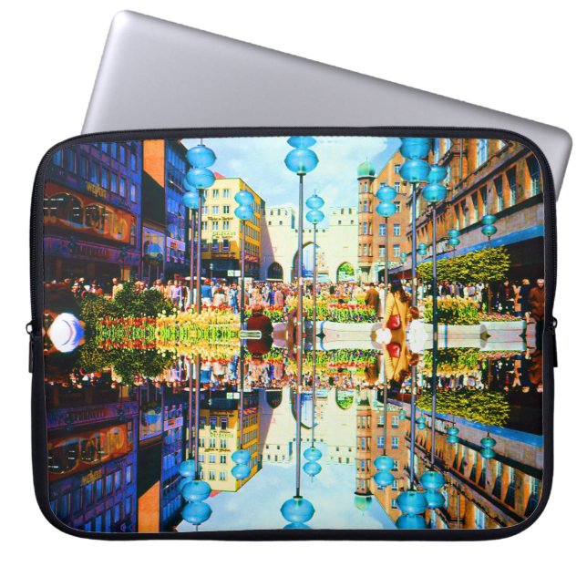 ヴィンテージドイツミュンヘンタウンゲートカリストル ラップトップスリーブ (正面)