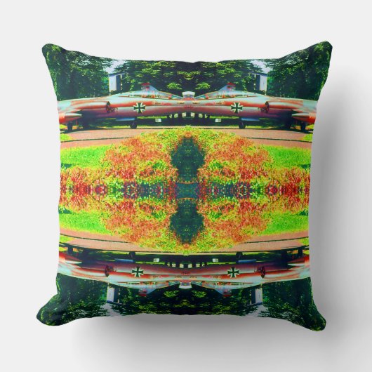 ヴィンテージドイツミュンヘンドイッチミュージアムスターファイター クッション (正面)