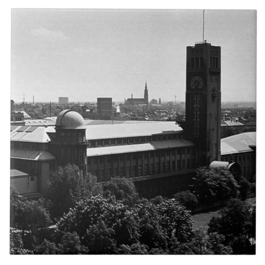 ヴィンテージドイツ博物館 タイル (正面)