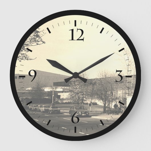 ヴィンテージドイツ・ベルリン新国立美術館ラージ ラージ壁時計 (正面)