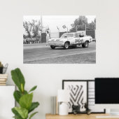 ヴィンテージドラッグ- "ワイルドカーゴ" Chevy Nova おもしろい car ポスター (ホームオフィス)