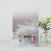 ヴィンテージドレッシングテーブル宝石の羽毛ティール(緑がかった色)ピンク 便箋 (スタンド正面)