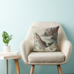 ヴィンテージニジマス漁師魚釣りfor Fish クッション<br><div class="desc">ヴィンテージイラストレーションスポーツデザインは川の漁師魚釣りを特集。ニジマスが水から飛び出している。</div>