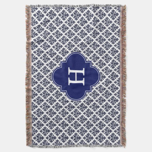 ヴィンテージネイビーブルーホワイトダマスク#3ネイビーモノグラム スローブランケット (正面縦)
