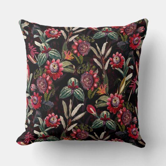 ヴィンテージノスタルジックブラックパッシフローラガーデンスローP クッション (正面)