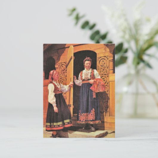 ヴィンテージノルウェー、衣装を着伝統的た女性 ポストカード (スタンド正面)