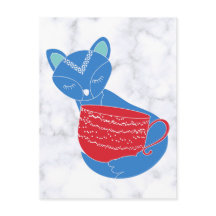 ヴィンテージノルディックブルーキツネとレッドマグカップ