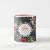 ヴィンテージハイビスカスダークパターンモノグラムマグ ツートーンマグカップ (中央)