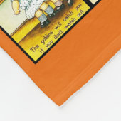 ヴィンテージハロウィンカードコラージュ フリースブランケット (角)