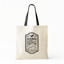 ヴィンテージハロウィン警告ウィッチタイポグラフィ