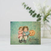 ヴィンテージハロウィーン怖い小さな子供 ポストカード (スタンド正面)