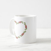 ヴィンテージハート型の花のリースお母さん コーヒーマグカップ (正面左)