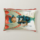 ヴィンテージバレンタインデービクトリアン、ハート付き少年 アクセントクッション (裏面)