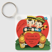 ヴィンテージバレンタインデー,かわいい男の子と女の子を車で キーホルダー (正面)