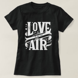 ヴィンテージバレンタイン愛は空中にある – 白 Tシャツ