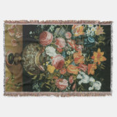 ヴィンテージバロックの静物花が花瓶に スローブランケット (正面)