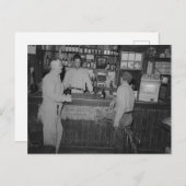 ヴィンテージバーで飲む ポストカード (正面/裏面)