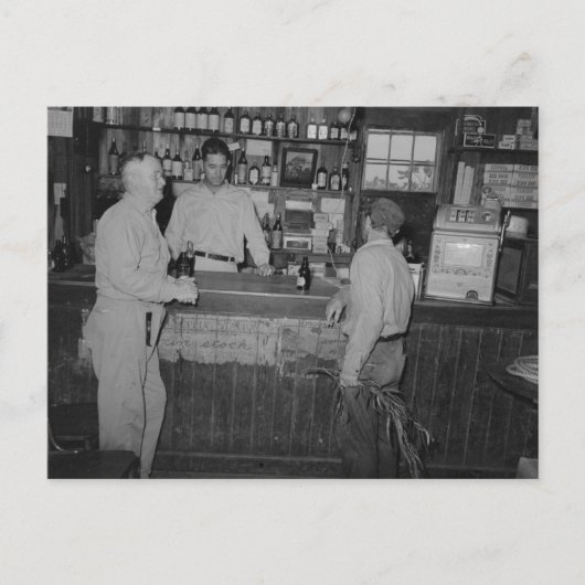 ヴィンテージバーで飲む ポストカード (正面)