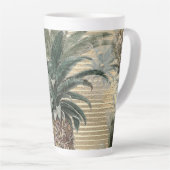 ヴィンテージパイナップルオンゴールドフォイルストライプの カフェラテマグ (右アングル)