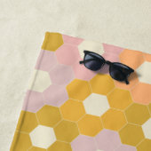 ヴィンテージパステル六角花柄パーソナライズされた ビーチタオル (インサイチュ)