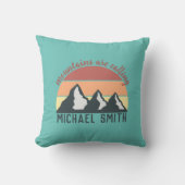 ヴィンテージパステル山脈はモノグラムスカイを呼び出している クッション (正面)