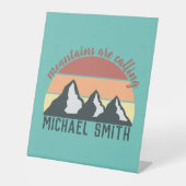 ヴィンテージパステル山脈はモノグラムスカイを呼び出している 台座サイン (正面)