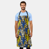 ヴィンテージパターン(黒い背景にサボテン)S エプロン (着用した状態)