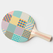 ヴィンテージパッチワーク：テキスタイルのシームレスな背景 卓球ラケット (横)