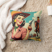 ヴィンテージパルプ女性のカーボーイイラストレーション クッション (ブランケット)