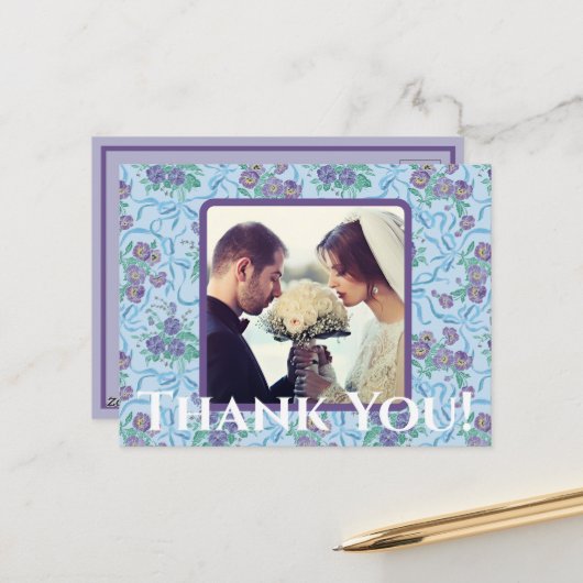 ヴィンテージパープルパンジーリボンライトブルー ポストカード (正面/裏面インサイチュ)