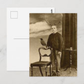 ヴィンテージビクトリアンと〔雄ジカの〕枝角の少年 ポストカード (正面/裏面)