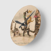 ヴィンテージビクトリアンな猫の子ネコのバレンタインデー ラウンド壁時計 (傾斜)