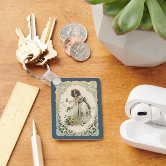 ヴィンテージビクトリアンバレンタインデー、バラ付き女の子 キーホルダー (デスク)