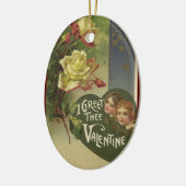 ヴィンテージビクトリアンバレンタインデー,女の子とバラ セラミックオーナメント (左)