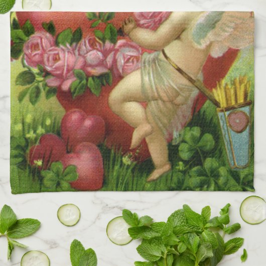 ヴィンテージビクトリアンヴァレンティンデイエンジェルハートバラ キッチンタオル (折り畳み)