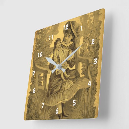 ヴィンテージビクトリアン人形をベンチに置いた少女 スクエア壁時計 (傾斜)