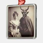 ヴィンテージビクトリアン写真：Woman and Devil メタルオーナメント (左)