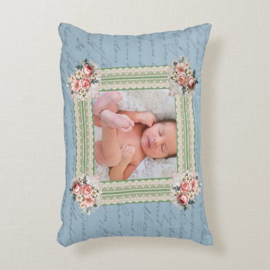 ヴィンテージビクトリアン色あせたダマスクの写真 アクセントクッション (正面(垂直))