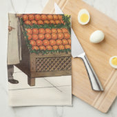 ヴィンテージビジネス、果物置き（食料雑貨店と少年） キッチンタオル (四つ折り)