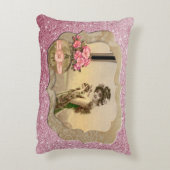 ヴィンテージビューティー枠ピンクのスパークリーなアクセント枕 アクセントクッション (裏面(縦))