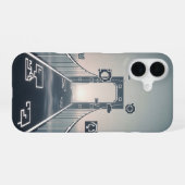 ヴィンテージピクセルアーケードの神秘的な橋 iPhone 16ケース (裏面横)