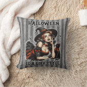 ヴィンテージピンアップハロウィーンウィッチ両面プリント クッション (ブランケット)