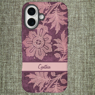 ヴィンテージピンクとメイヴのシミュレートDamask iPhone 16ケース