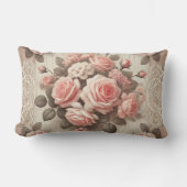 ヴィンテージピンクのローズフローラとレース ランバークッション (正面)