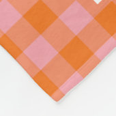 ヴィンテージピンクオレンジの格子柄かわいいおもしろい縦写真 フリースブランケット (角)