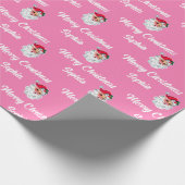 ヴィンテージピンクサンタ | 名前をカスタムするメリークリスマス ラッピングペーパー (角)